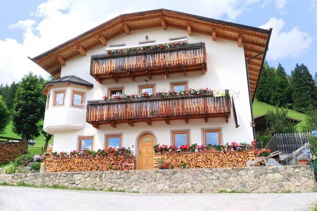 Apartment App. Monte Pore - La Majon Colle Santa Lucia