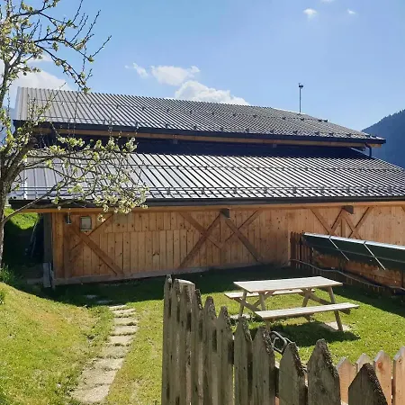 App. Monte Pore - Agriturismo La Majon Colle Santa Lucia Exterior photo